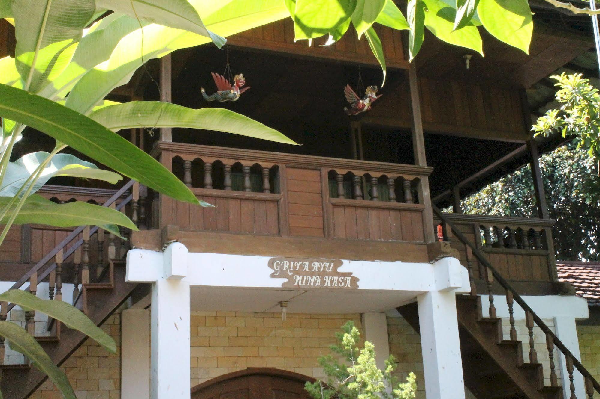 Reddoorz Hostel @ Dago 2 Bandung Esterno foto